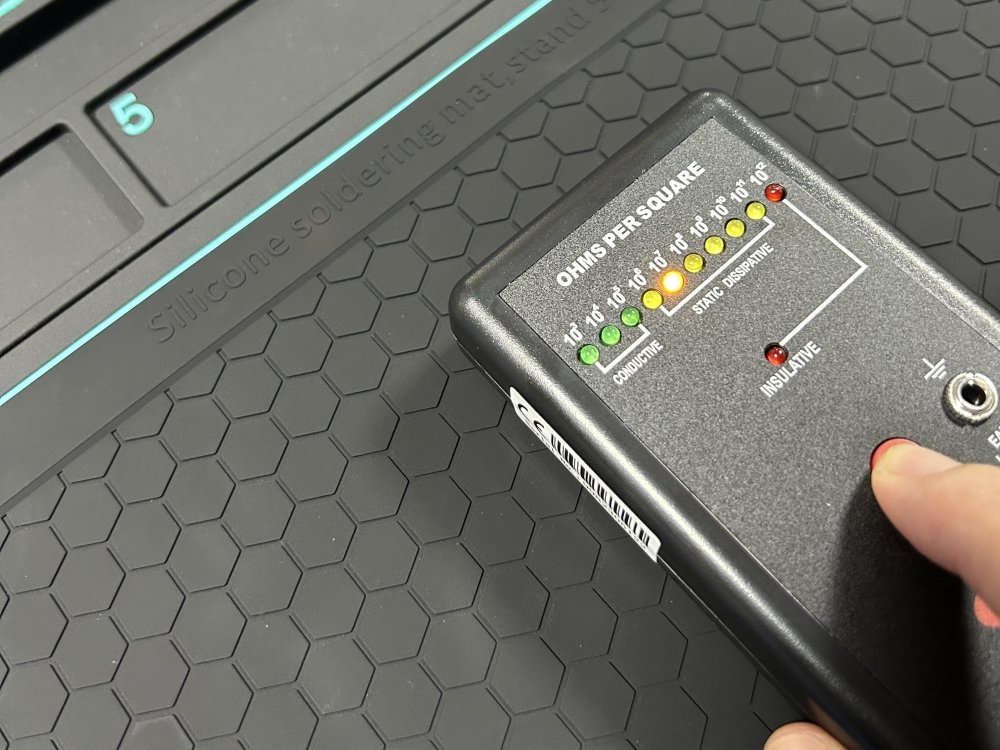 soldering mat for mobile