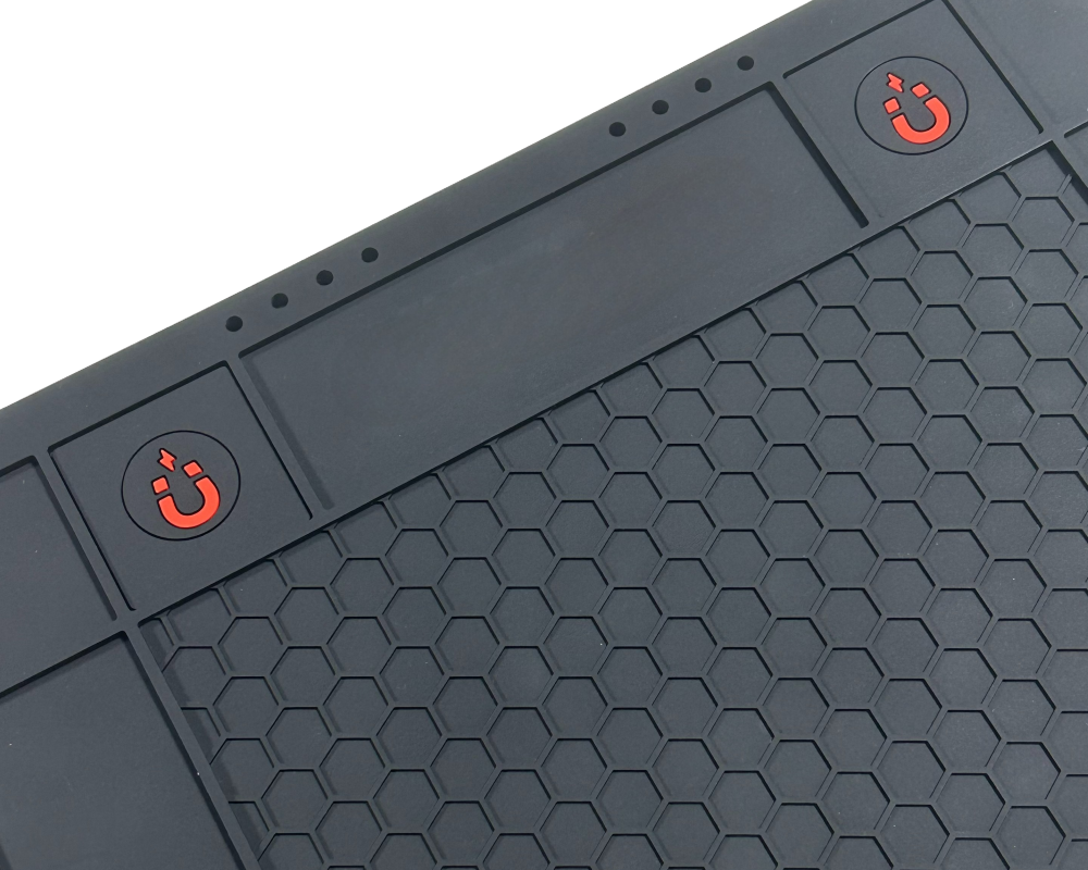 Magnetic Knife Takedown Mats