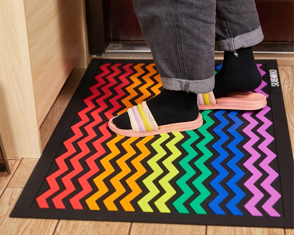Rainbow floor mat